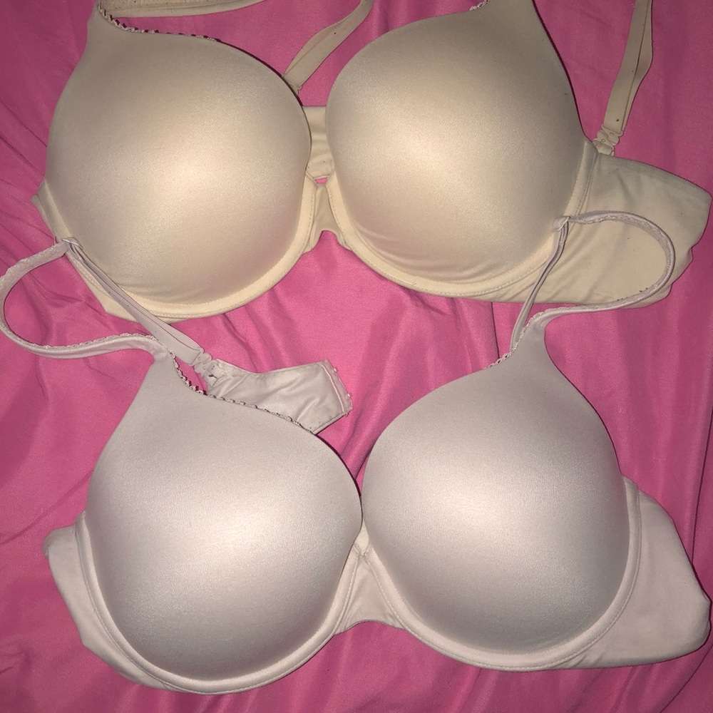 Vs body by Victoria 38c selling together